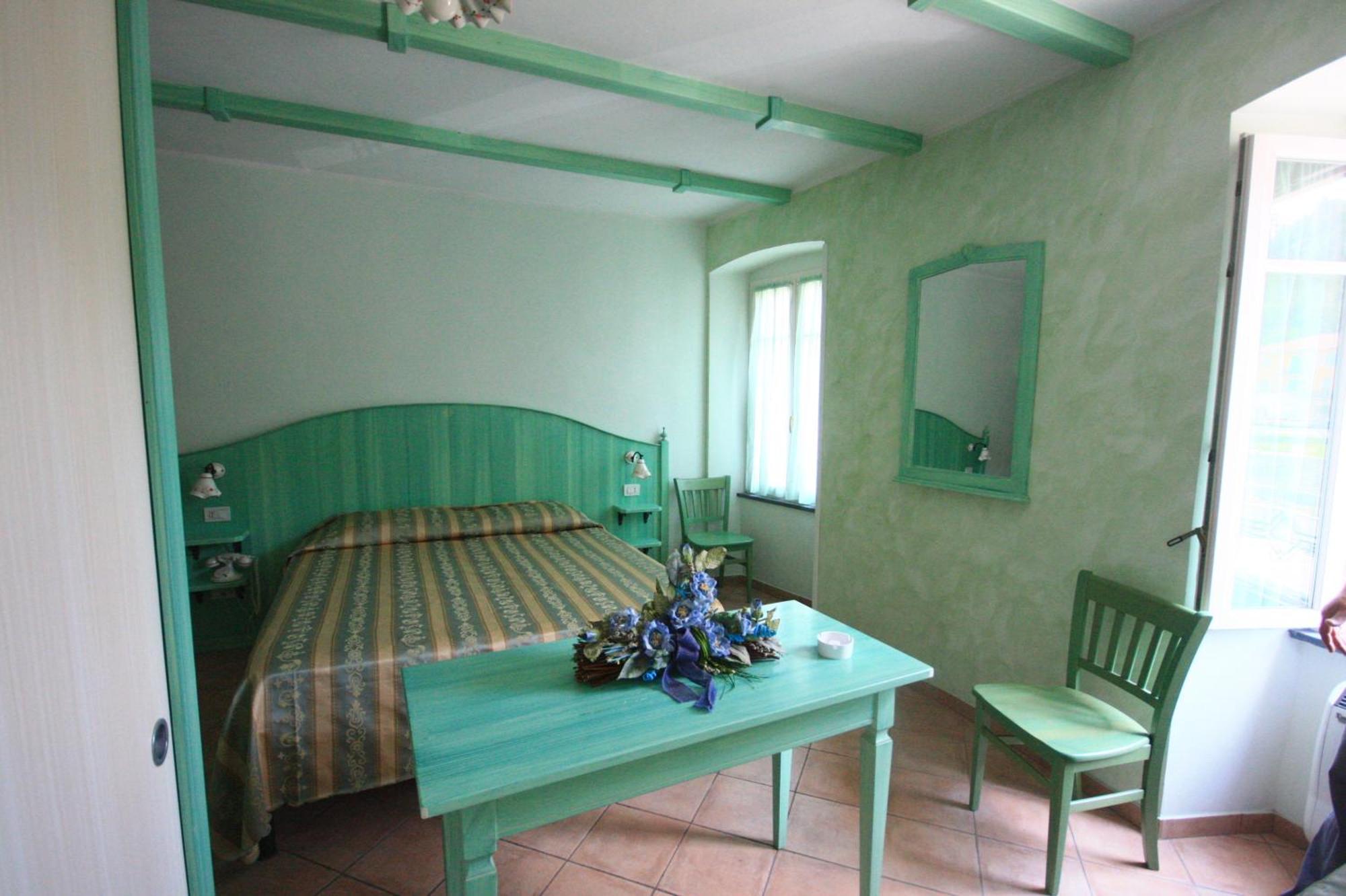 Albergo Belvedere 보르게토 디 바라 외부 사진